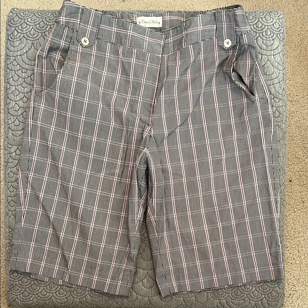 Ladies golf shorts Gray Plaid Shorts